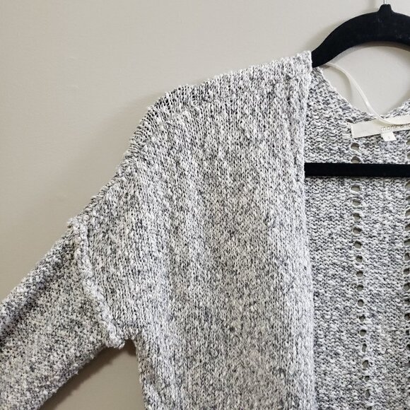 Monk & Lou * Open Knit Grey Crochet Cardigan * S - Picture 4 of 10